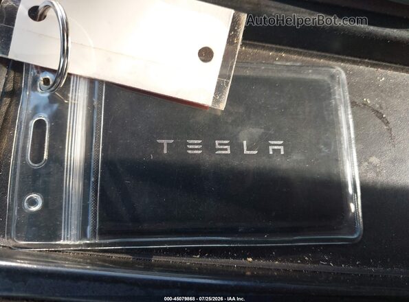 7SAYGDEE8NF327557 2022 TESLA MODEL Y Gray Առջևի վահանակի տեսք