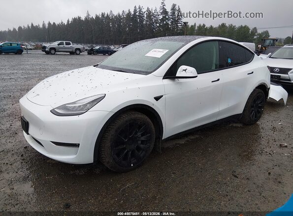7SAYGDEE8NF568681 2022 TESLA MODEL Y White წინა მარცხენა ხედი სამი მეოთხედიდან