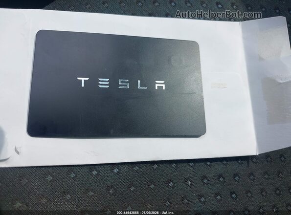 7SAYGDEE8PA056094 2023 TESLA MODEL Y Белый Вид панели приборов