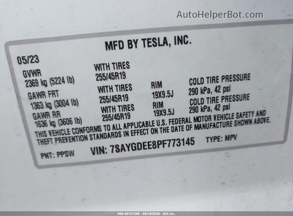 7SAYGDEE8PF773145 2023 TESLA MODEL Y White Vista del compartimento del motor