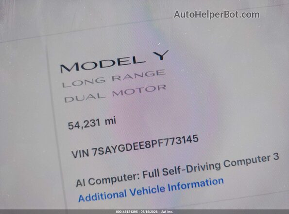 7SAYGDEE8PF773145 2023 TESLA MODEL Y White Vista de los asientos traseros