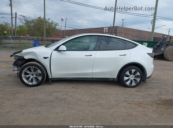 7SAYGDEE8PF773145 2023 TESLA MODEL Y White Vista interior de 360 grados