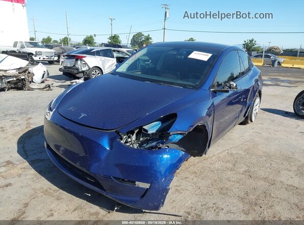 7SAYGDEE8PF807570 2023 TESLA MODEL Y Blue Вид спереду