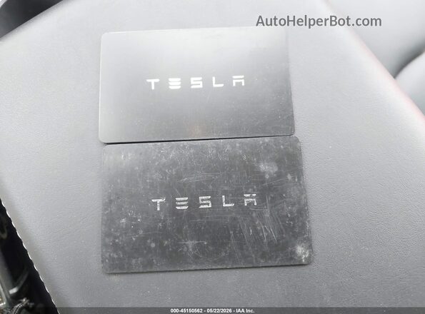 7SAYGDEE8SF280669 2025 TESLA MODEL Y Red Вид ззаду