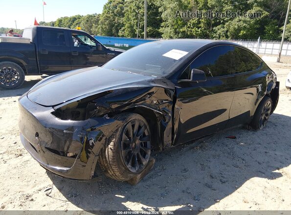7SAYGDEE9PA183047 2023 TESLA MODEL Y Black Front view