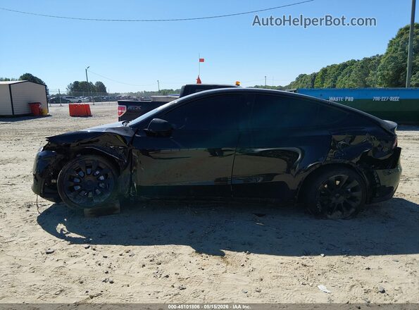 7SAYGDEE9PA183047 2023 TESLA MODEL Y Black 