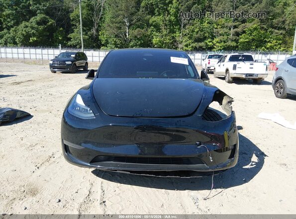 7SAYGDEE9PA183047 2023 TESLA MODEL Y Black Rear interior view