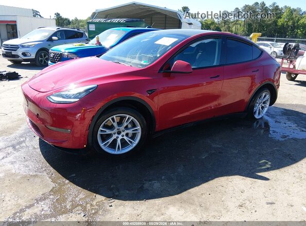 7SAYGDEE9PF613033 2023 TESLA MODEL Y Red Передня ліва чверть