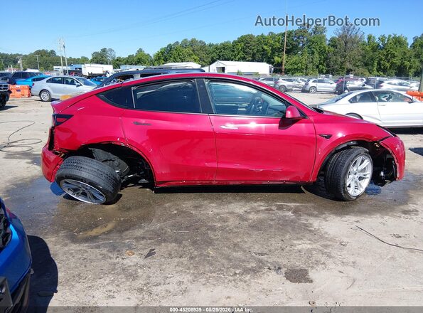 7SAYGDEE9PF613033 2023 TESLA MODEL Y Red Вид задньої частини салону