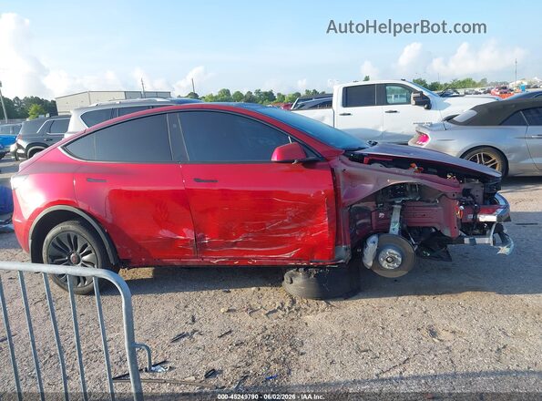 7SAYGDEE9RA266707 2024 TESLA MODEL Y Red Սալոնի հետևի տեսք