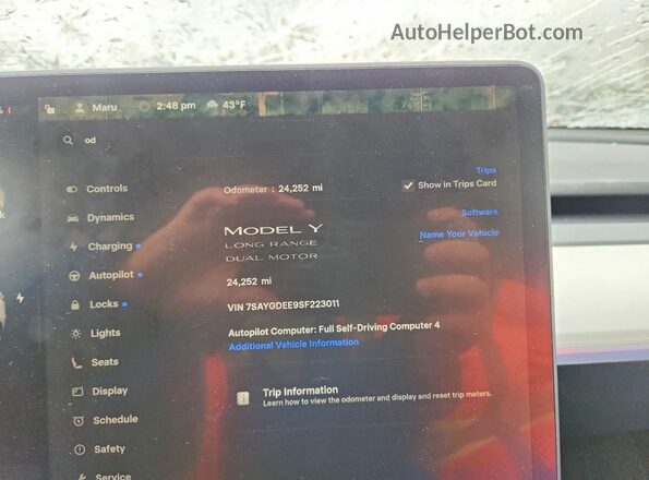 7SAYGDEE9SF223011 2025 TESLA MODEL Белый Вид щитка приборов