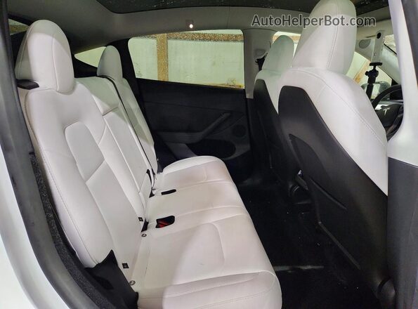 7SAYGDEE9SF223011 2025 TESLA MODEL Белый Вид задних сидений