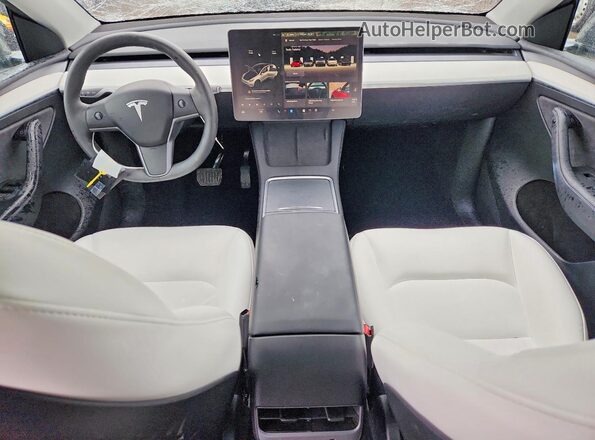 7SAYGDEE9SF223011 2025 TESLA MODEL Белый Вид панели приборов