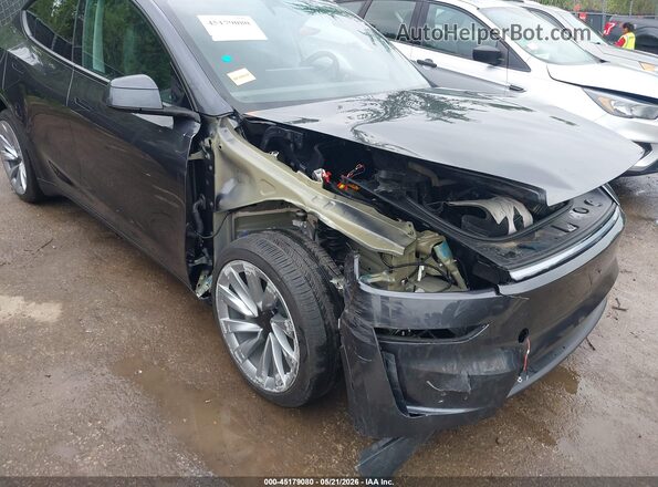 7SAYGDEE9TA390998 2026 TESLA MODEL Y Black Widok z przodu