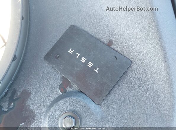 7SAYGDEE9TF364775 2026 TESLA MODEL Y Серебряный Вид панели приборов