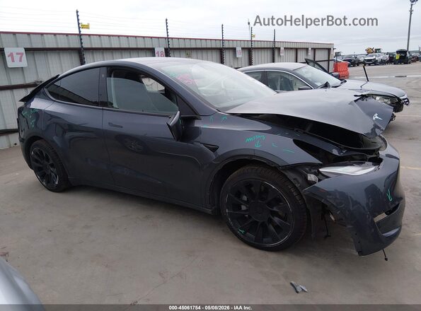7SAYGDEEXNA002177 2022 TESLA MODEL Y Gray 360 interior view