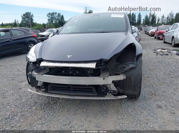 7SAYGDEEXPA157041 2023 TESLA MODEL Y Gray 