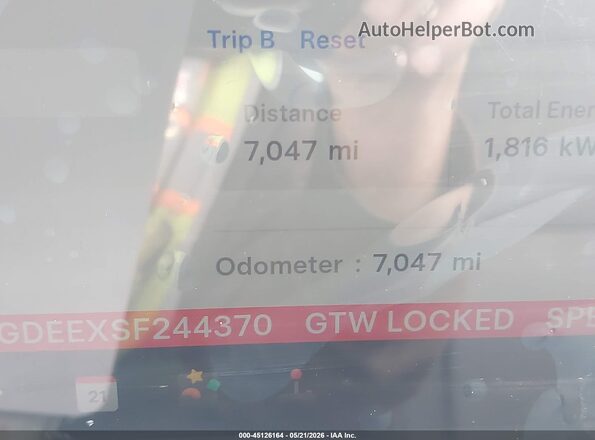 7SAYGDEEXSF244370 2025 TESLA MODEL Y Белый 