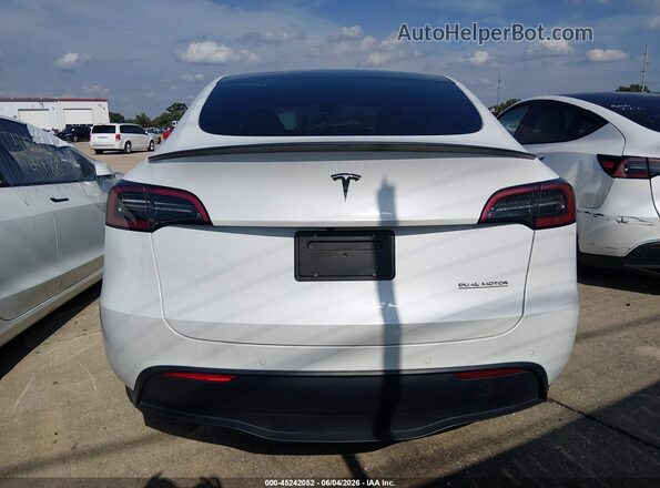 7SAYGDEF0NF308168 2022 TESLA MODEL Y White 