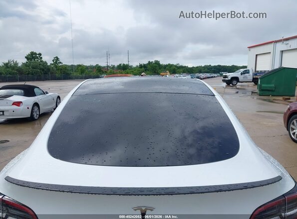 7SAYGDEF0NF308168 2022 TESLA MODEL Y White 