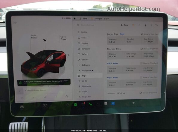 7SAYGDEF0NF382352 2022 TESLA MODEL Y Красный Вид задних сидений