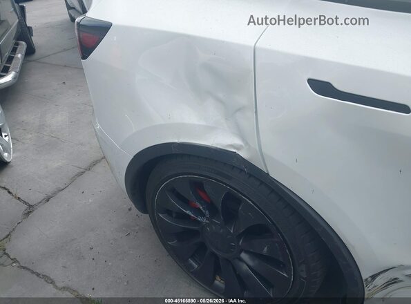 7SAYGDEF0NF406598 2022 TESLA MODEL Y White 