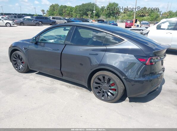 7SAYGDEF0RF048733 2024 TESLA MODEL Y Gray Rear left