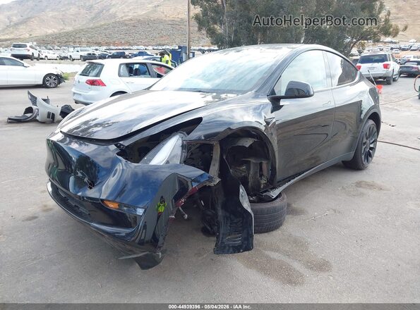 7SAYGDEF1PF766563 2023 TESLA MODEL Y Black Передня ліва чверть