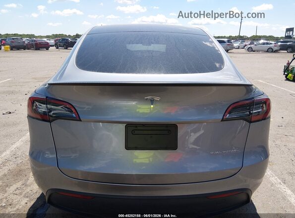 7SAYGDEF1RA325855 2024 TESLA MODEL Y Серый 