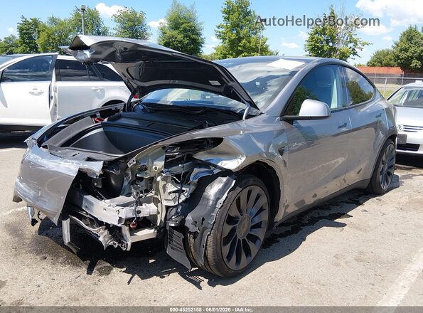 7SAYGDEF1RA325855 2024 TESLA MODEL Y Серый Передняя левая четверть