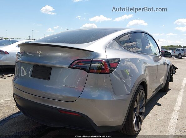 7SAYGDEF1RA325855 2024 TESLA MODEL Y Серый Задняя правая четверть