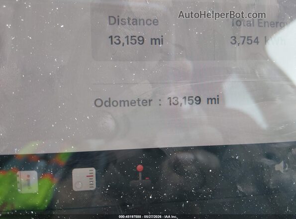 7SAYGDEF1RF034906 2024 TESLA MODEL Y Gray 360 interior view
