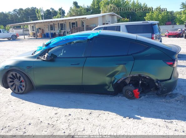 7SAYGDEF2NF336196 2022 TESLA MODEL Y Green Панорамний вид салону 360°