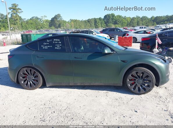 7SAYGDEF2NF336196 2022 TESLA MODEL Y Green Вид задньої частини салону