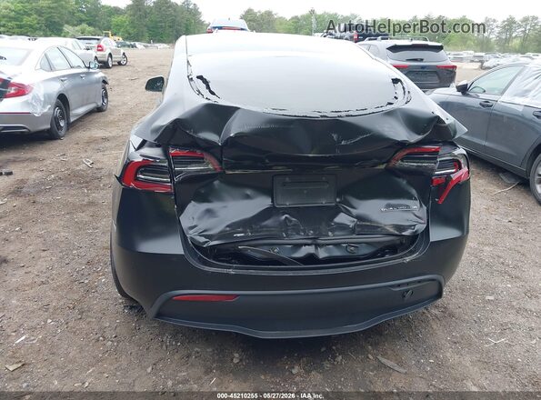 7SAYGDEF2PF863870 2023 TESLA MODEL Y Black Widok z przodu