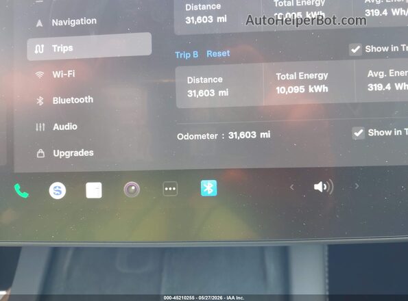 7SAYGDEF2PF863870 2023 TESLA MODEL Y Black Widok wnętrza 360 stopni
