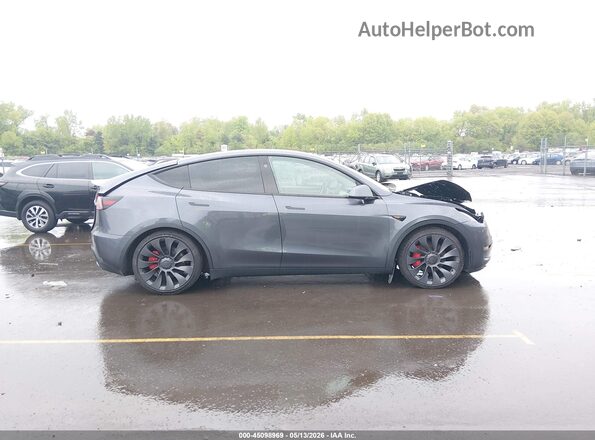 7SAYGDEF2PF912338 2023 TESLA MODEL Y Gray 