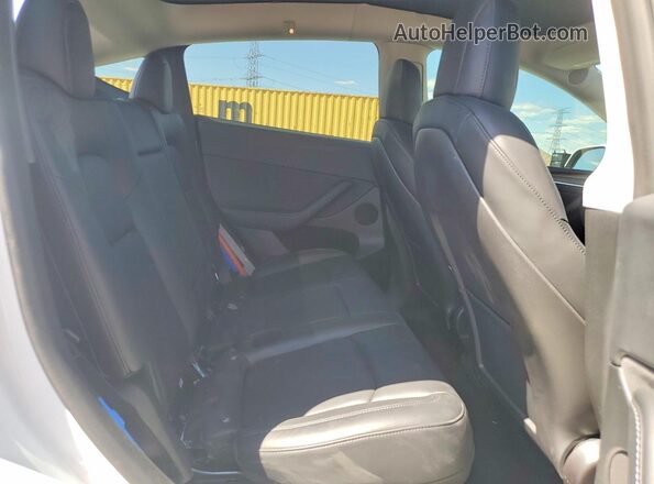 7SAYGDEF3PF619435 2023 TESLA MODEL White 