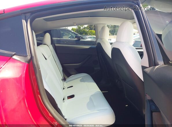 7SAYGDEF4NF560585 2022 TESLA MODEL Y Red 