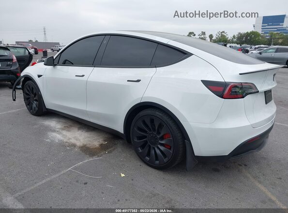 7SAYGDEF4PF611358 2023 TESLA MODEL Y Белый 