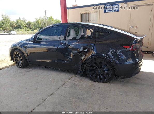 7SAYGDEF4RF029389 2024 TESLA MODEL Y Черный Панорамный вид салона 360°