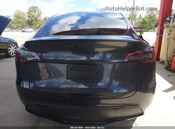 7SAYGDEF4RF029389 2024 TESLA MODEL Y Черный 
