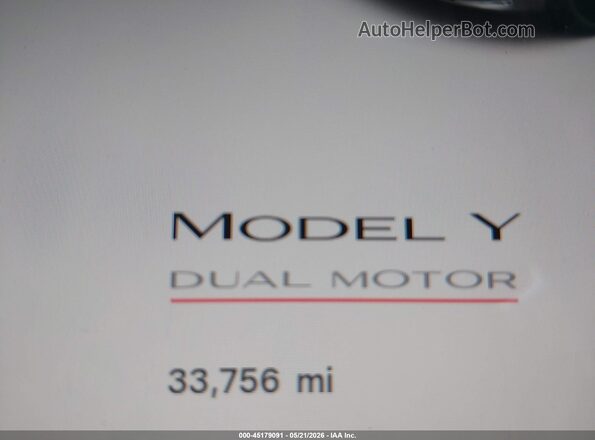 7SAYGDEF4RF029389 2024 TESLA MODEL Y Черный Вид задних сидений