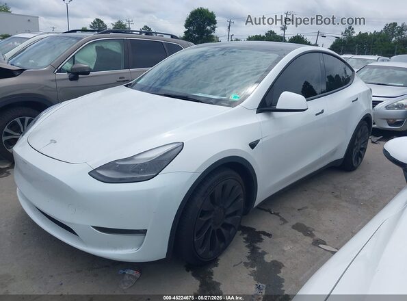 7SAYGDEF5NF461905 2022 TESLA MODEL Y White 