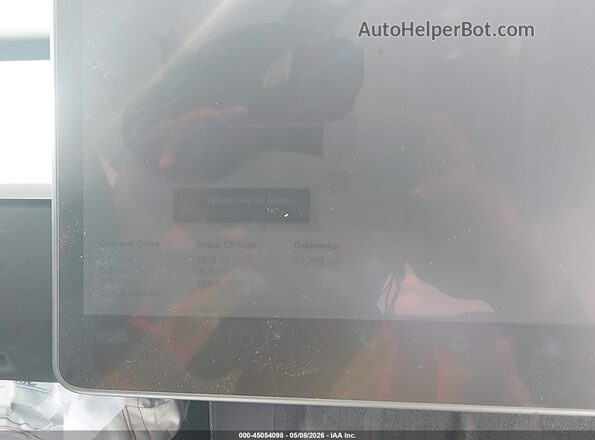 7SAYGDEF6NF392500 2022 TESLA MODEL Y Blue Հետևի նստատեղերի տեսք