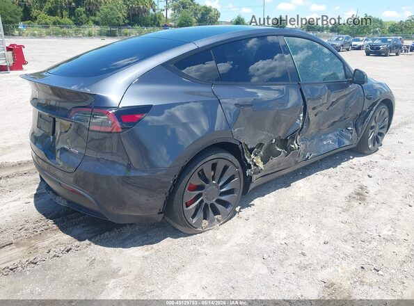 7SAYGDEF6SA341944 2025 TESLA MODEL Y Серый 
