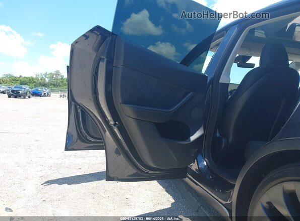 7SAYGDEF6SA341944 2025 TESLA MODEL Y Серый 