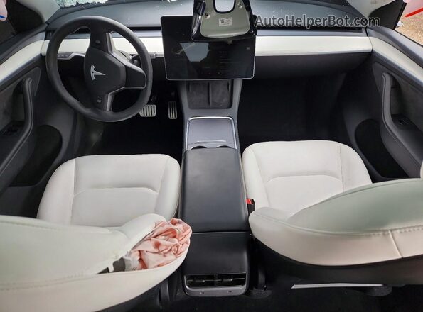 7SAYGDEF6SA353611 2025 TESLA MODEL White Առջևի վահանակի տեսք