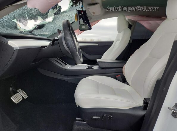 7SAYGDEF6SA353611 2025 TESLA MODEL White Սալոնի դիմացի տեսք