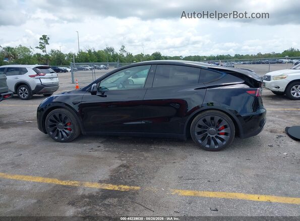 7SAYGDEF6SA376502 2025 TESLA MODEL Y Black 